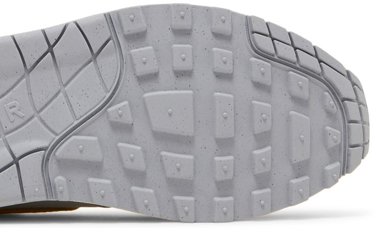 Nike Wmns Air Max 1 Tour Yellow