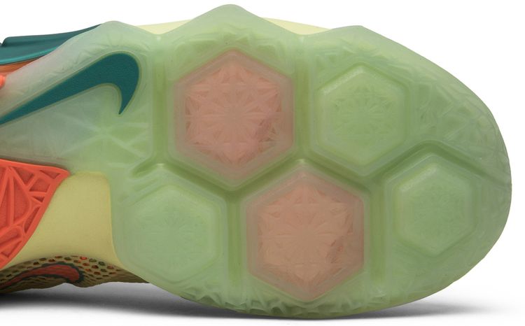 Nike LeBron 12 Low LeBronold Palmer