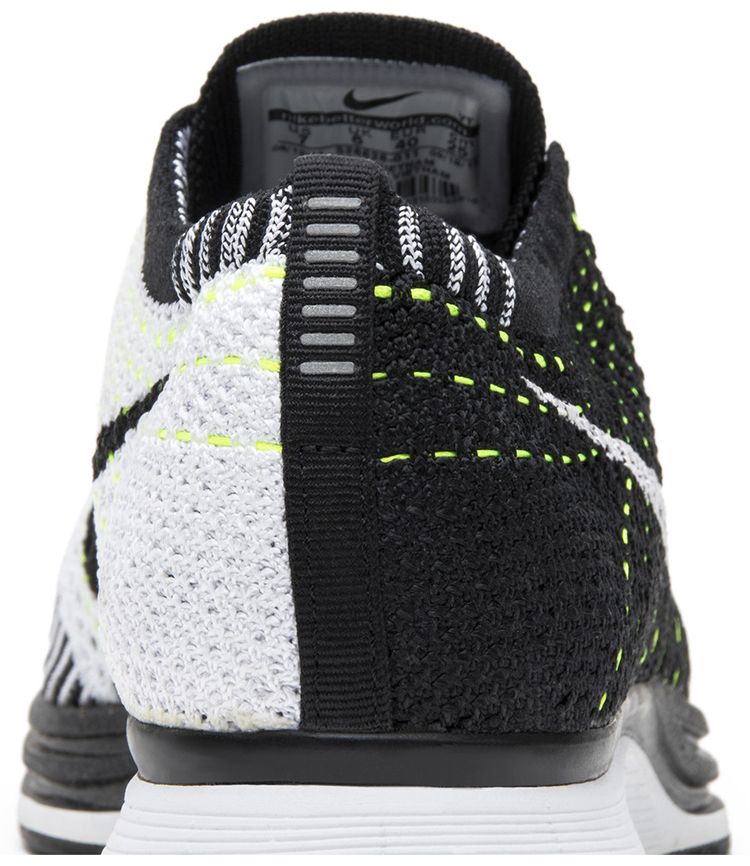 Nike Flyknit Racer Volt 2015