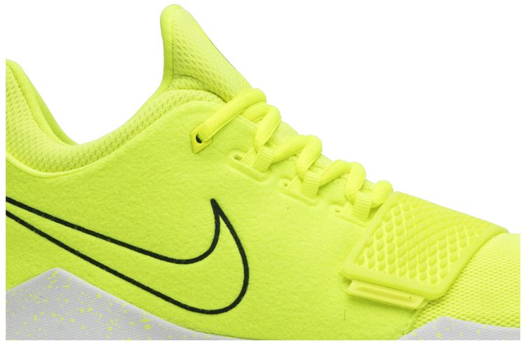 Nike PG 1 Volt
