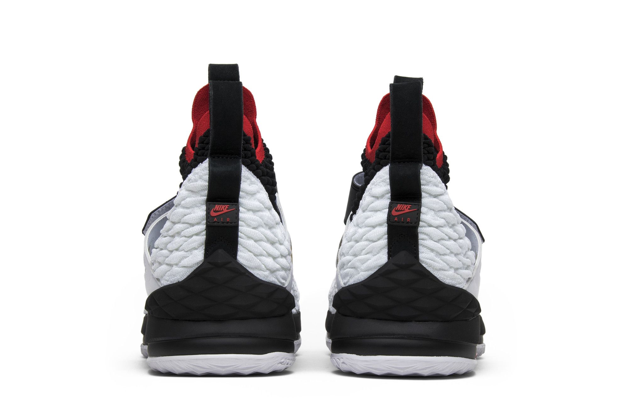 Buy LeBron 15 Diamond Turf PE AO9144 100 GOAT CA