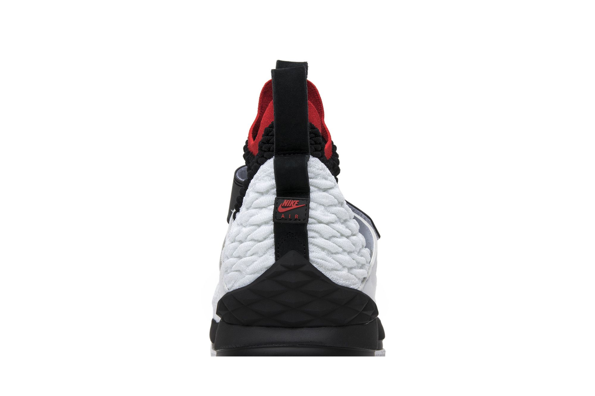 Lebron 15 diamond turf goat hot sale