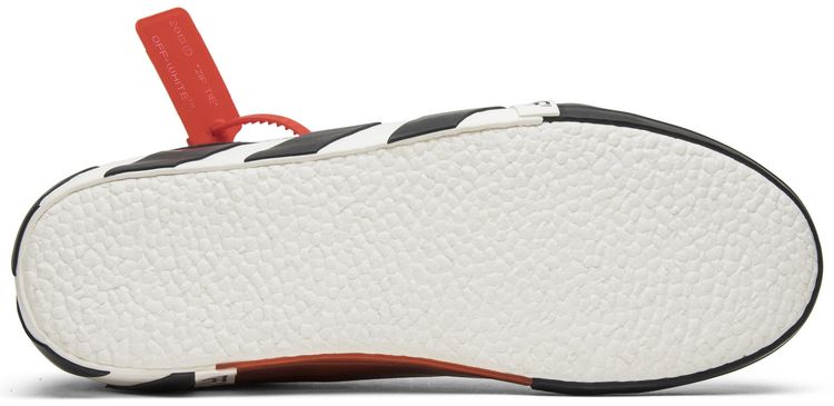 Off White Vulc Low Top Black