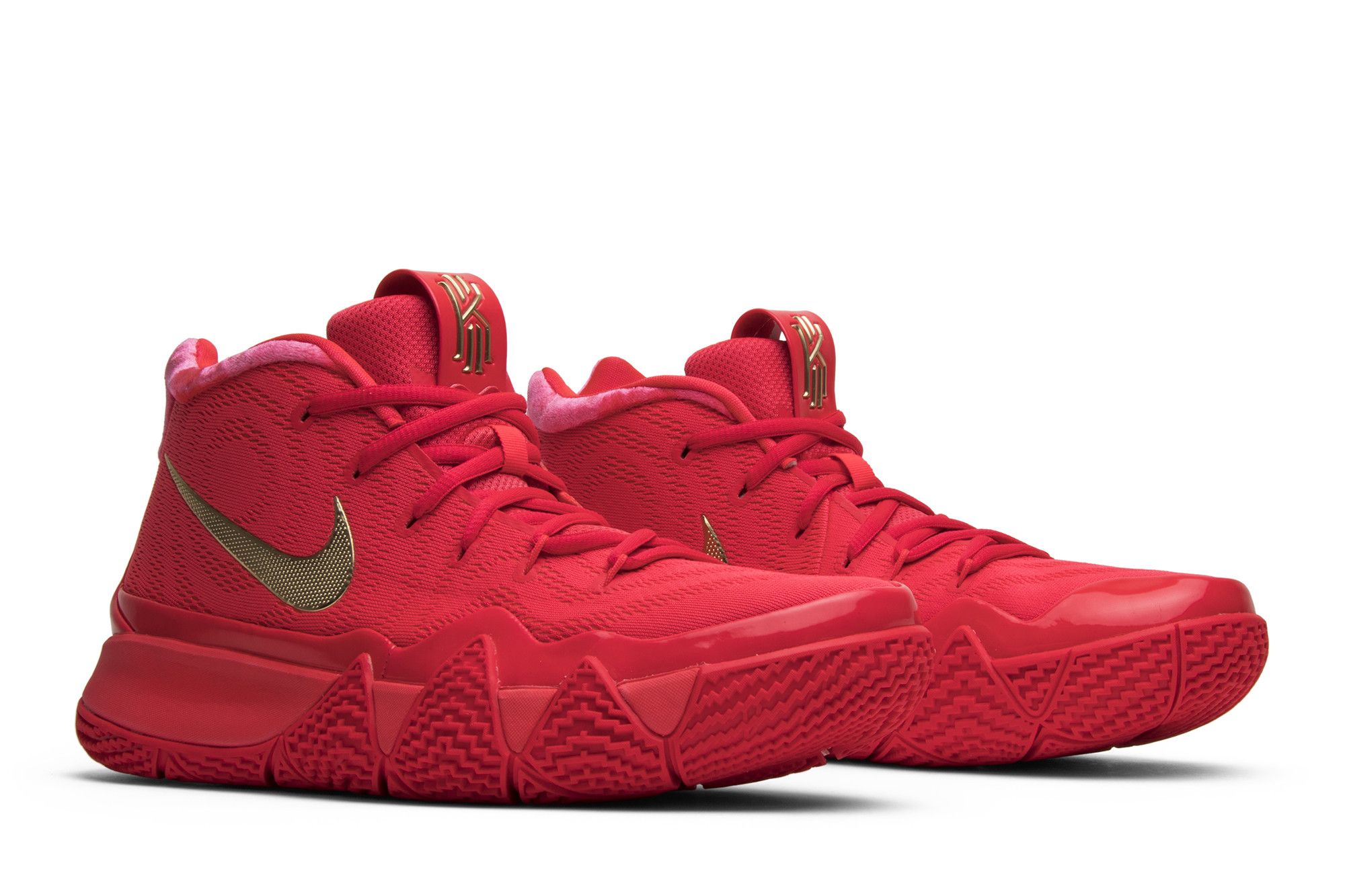Kyrie red carpet on sale