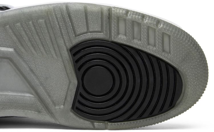 Air Jordan 3 Retro Wolf Grey