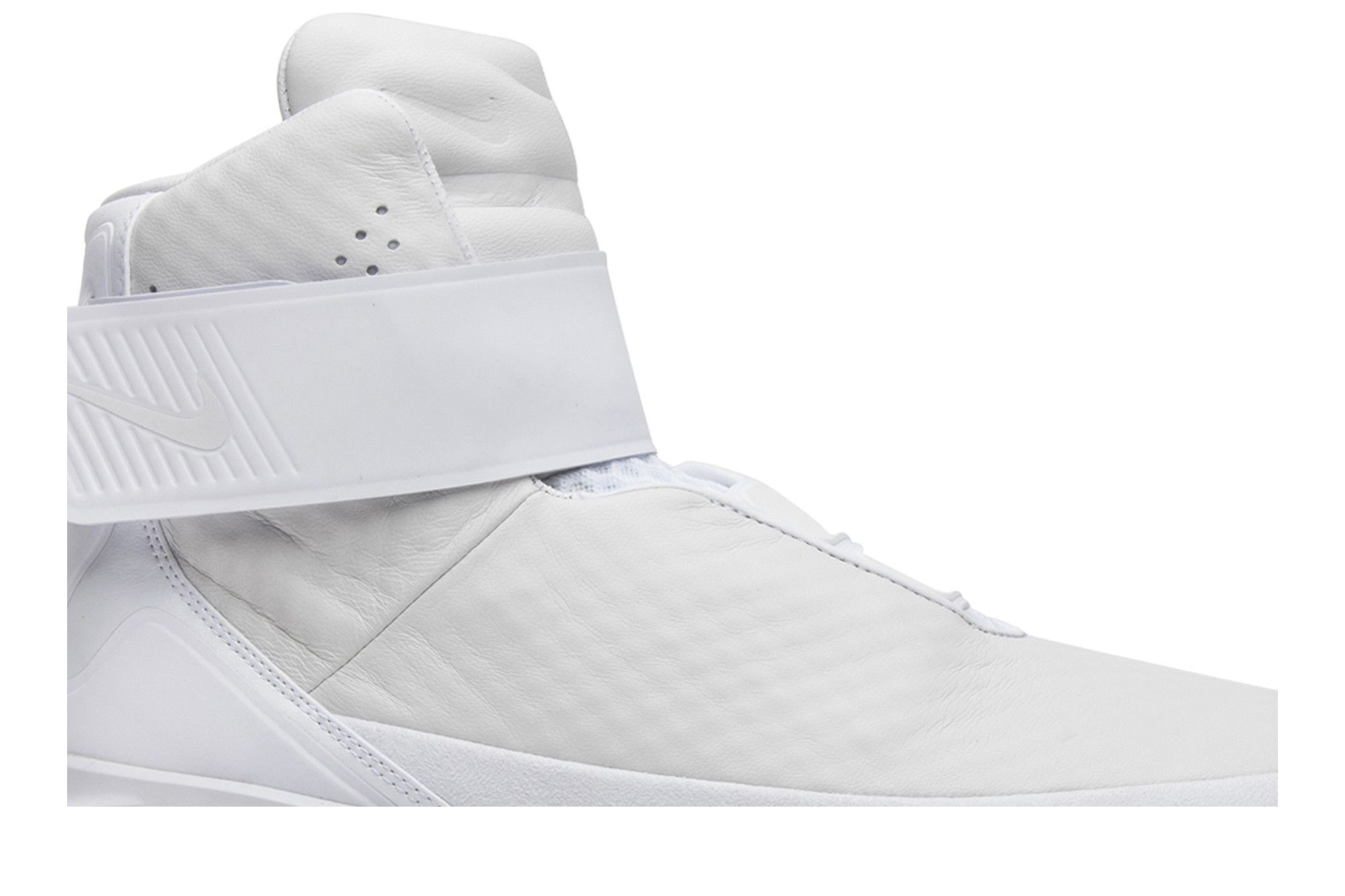 Buy Swoosh Hunter White 832820 101 GOAT