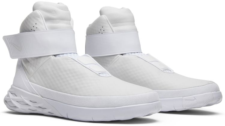 Nike Swoosh Hunter White