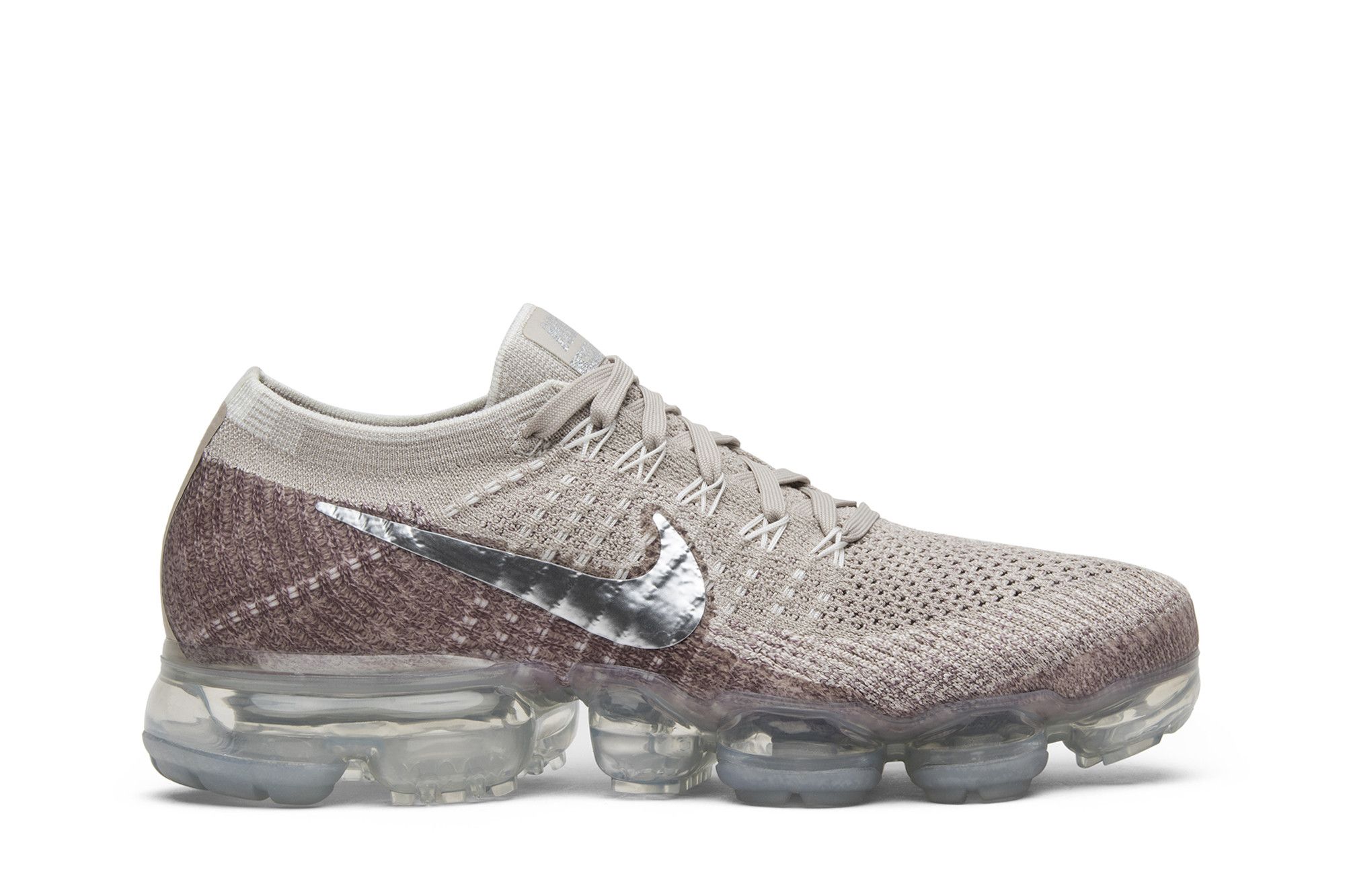 Nike vapormax string outlet