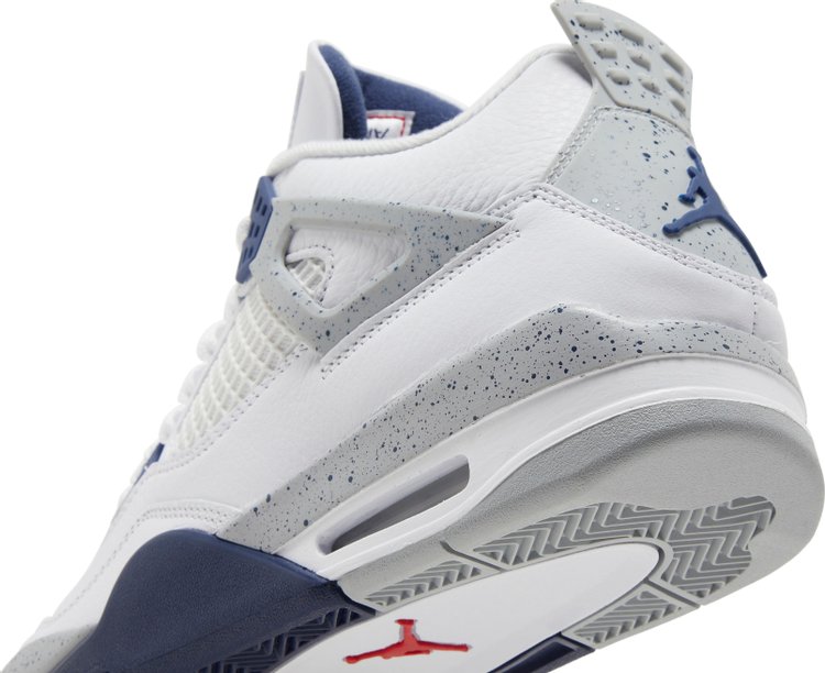 Air Jordan 4 Retro Midnight Navy