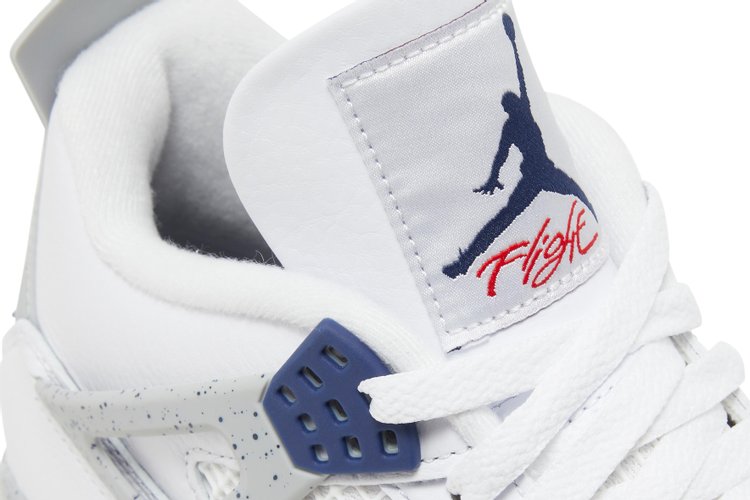 Air Jordan 4 Retro Midnight Navy