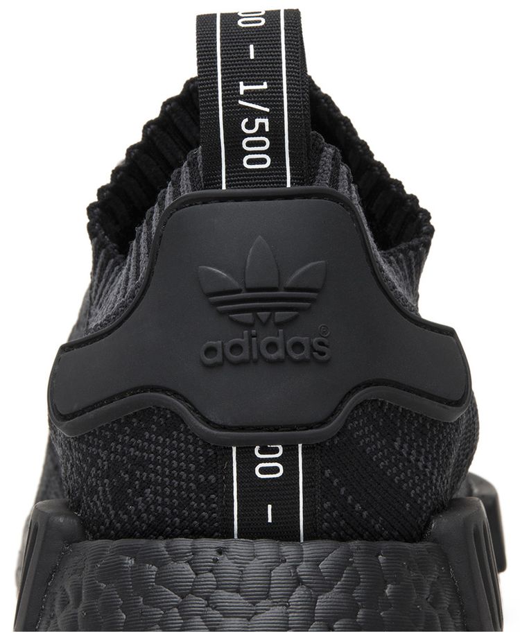 Adidas NMD R1 Pitch Black