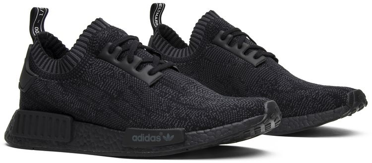 Adidas NMD R1 Pitch Black