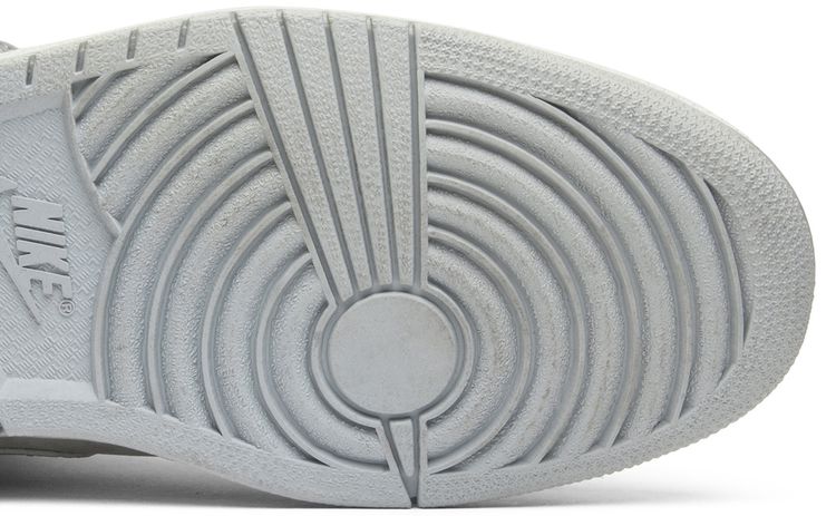 Air Jordan 1 Retro  2001 Neutral Grey