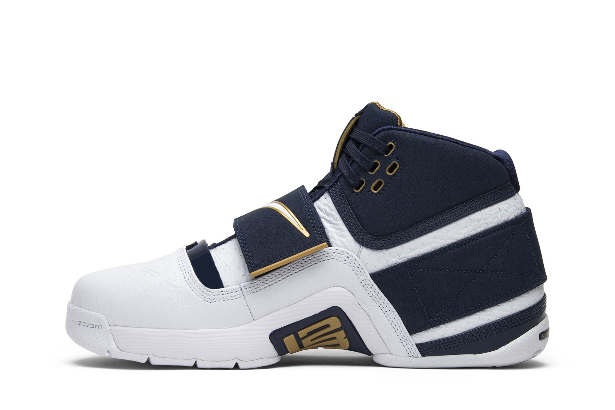 Buy LeBron Soldier 1 25 Straight AO2088 400 GOAT