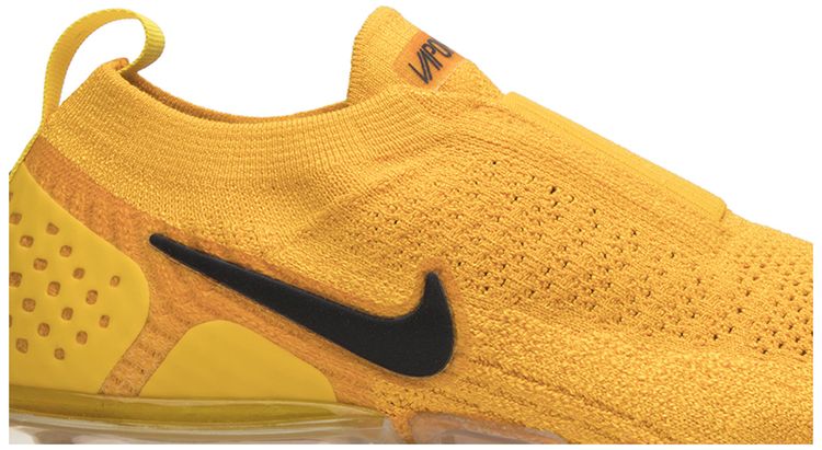 Nike Wmns VaporMax Moc 2 University Gold