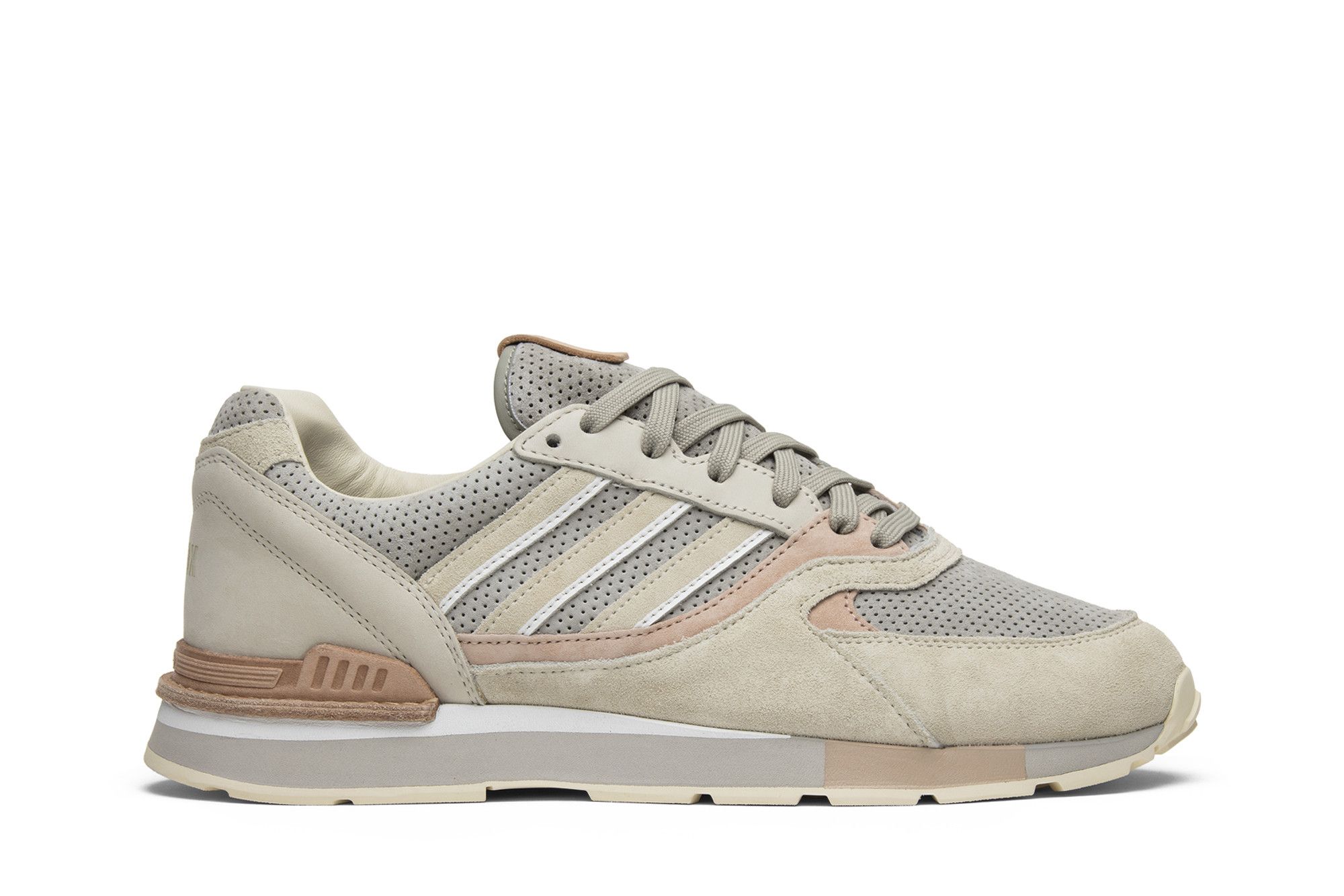 Adidas consortium hotsell x solebox quesence