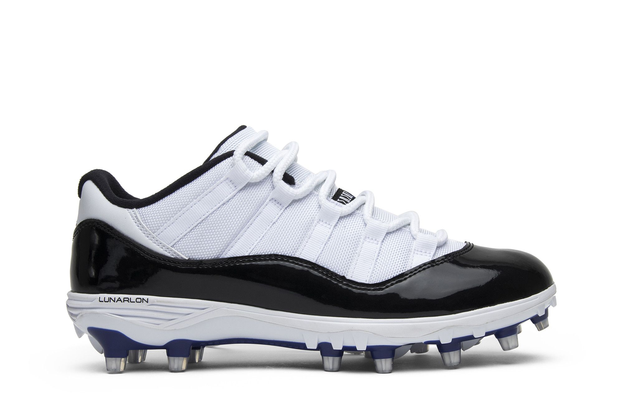 jordan 11 cleat low