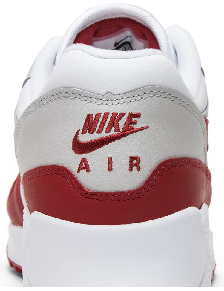 Air Max 901 University Red