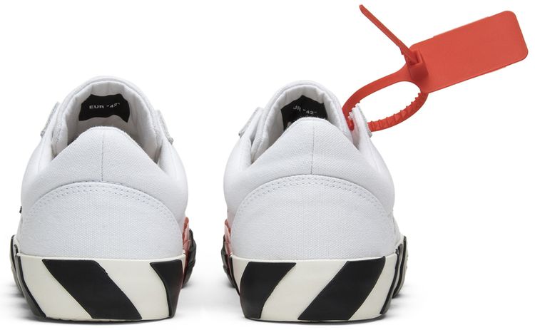 Off White Vulc Low Top White