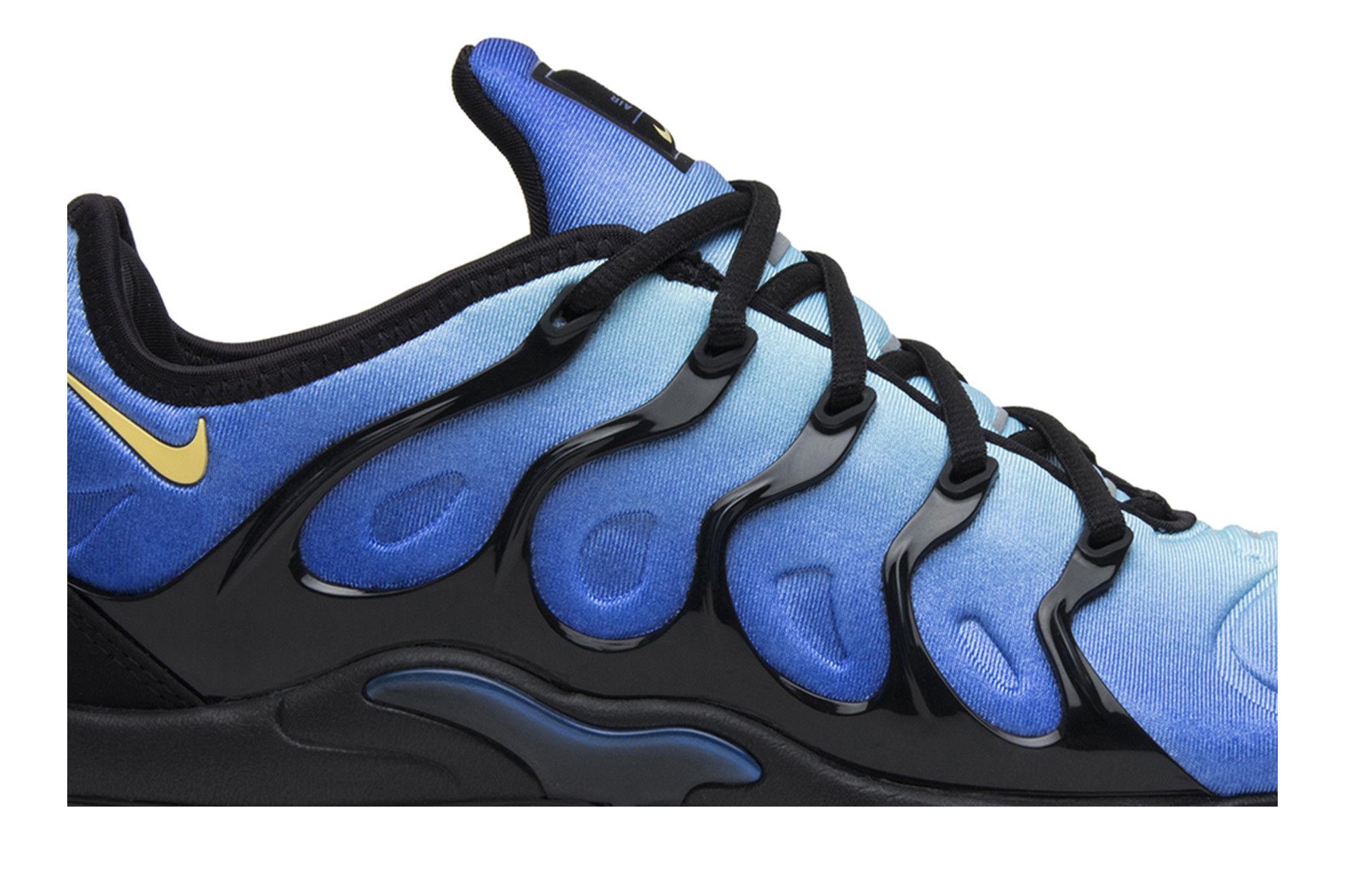 Vapormax plus original fade hot sale