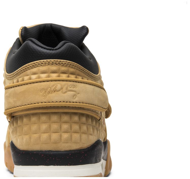 Nike Air TR Cruz Wheat