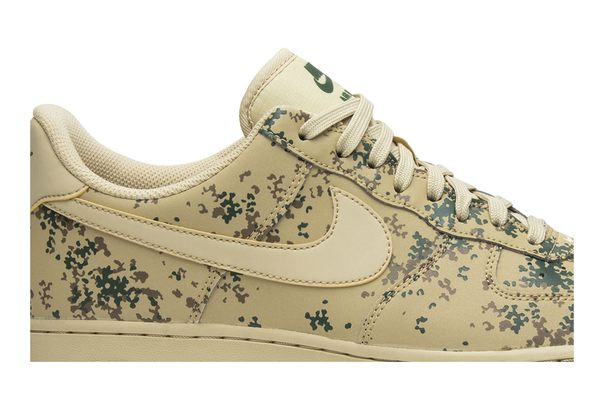 Size 10.0 Air Force 1 Gold Reflective Camo
