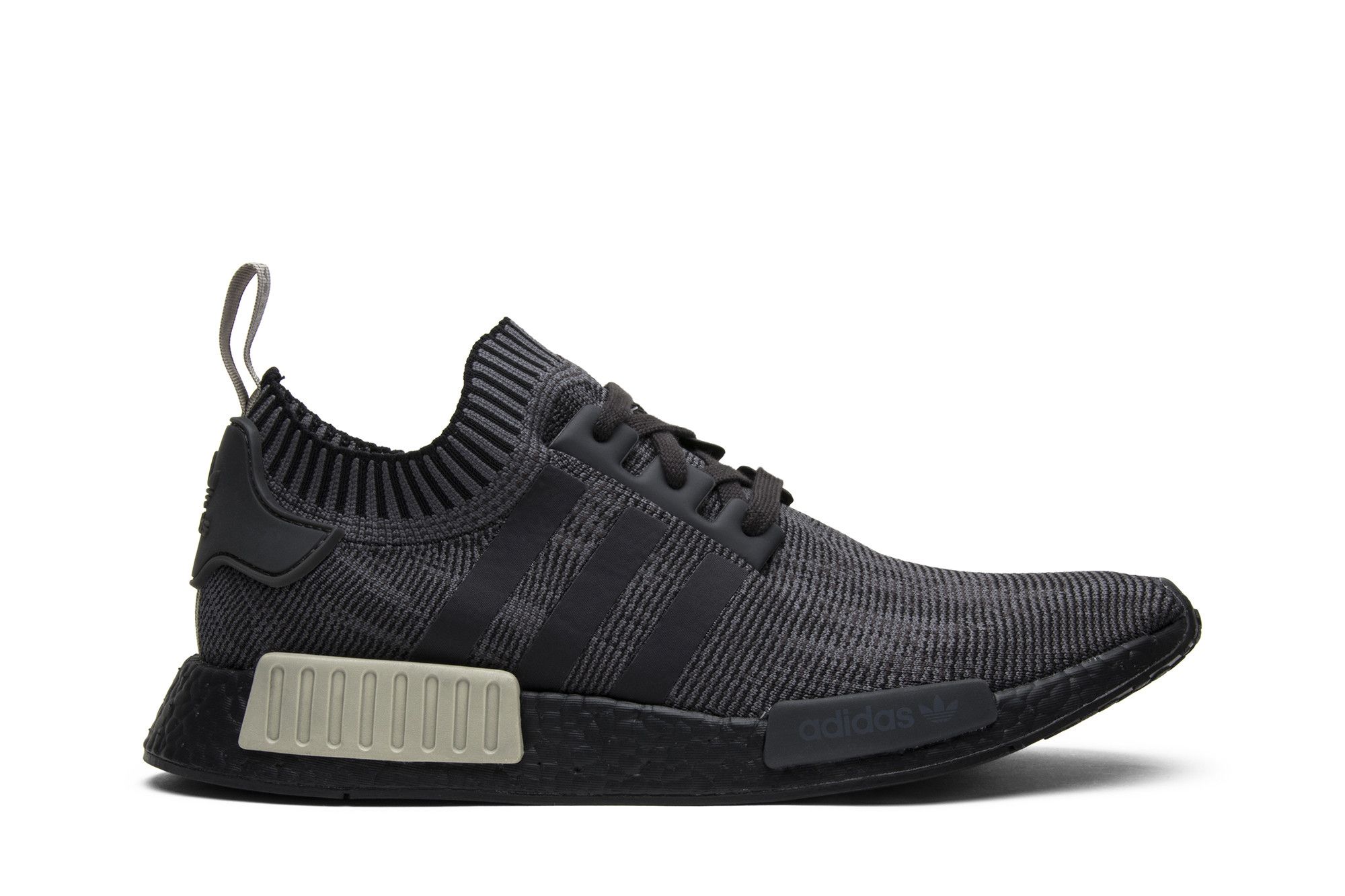 Adidas nmd r1 primeknit black sale