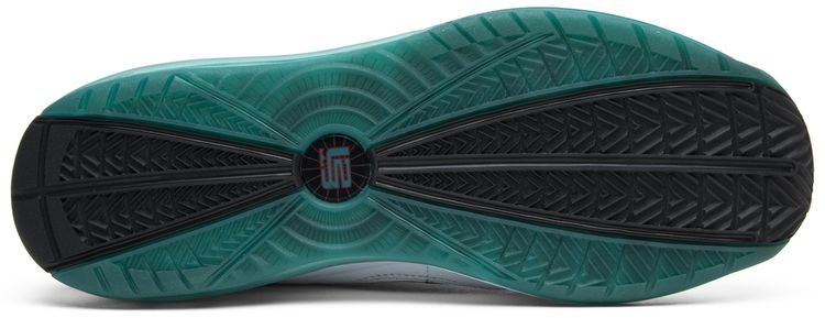 Nike Air Max LeBron 7 Nfw Red Carpet