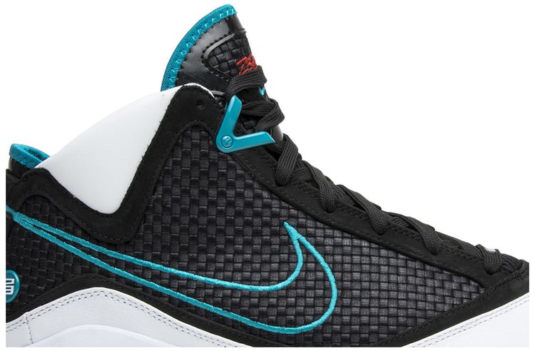 Nike Air Max LeBron 7 Nfw Red Carpet