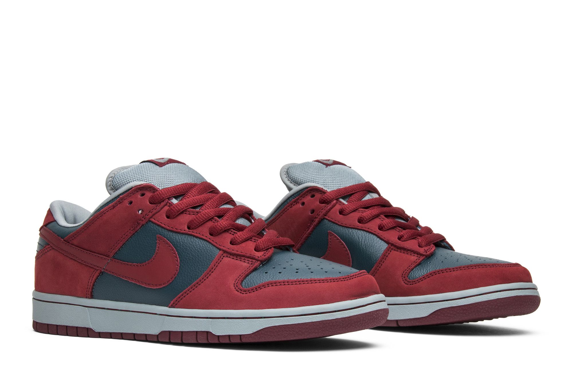 Buy Dunk Low Pro SB 'Sharks' - 304292 361 | GOAT