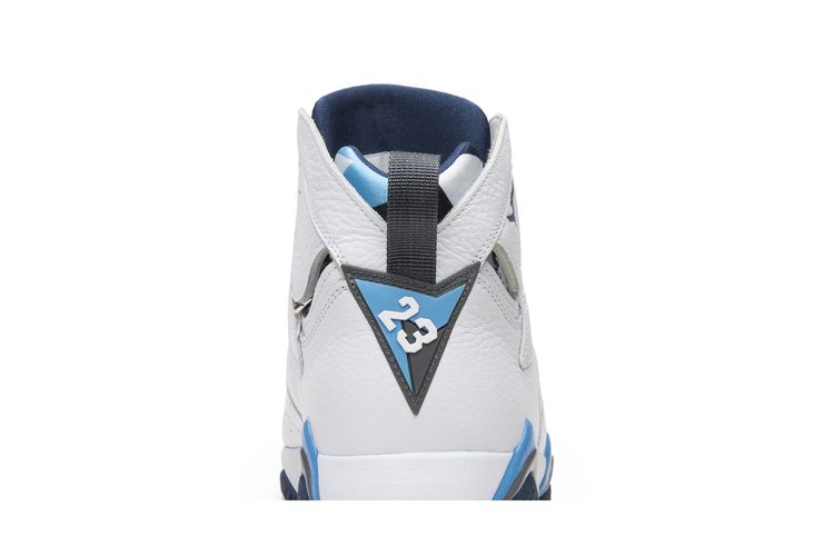Achetez des Air Jordan Retro 'French Blue' 2015 304775 107