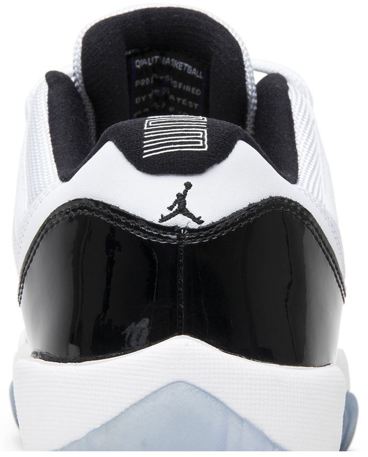 Air Jordan 11 Low BG Concord
