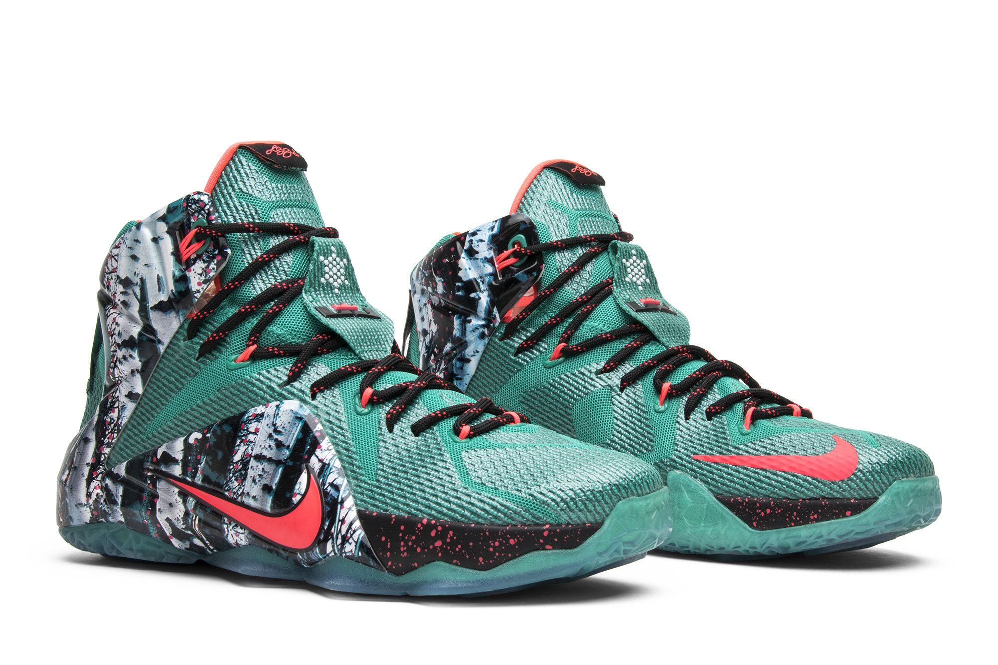 Lebron 12 christmas shirt clearance