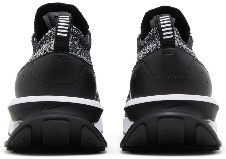 Nike Air Max Flyknit Racer Black White