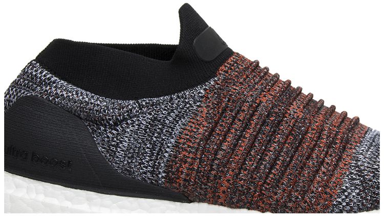 Adidas UltraBoost Laceless Black White