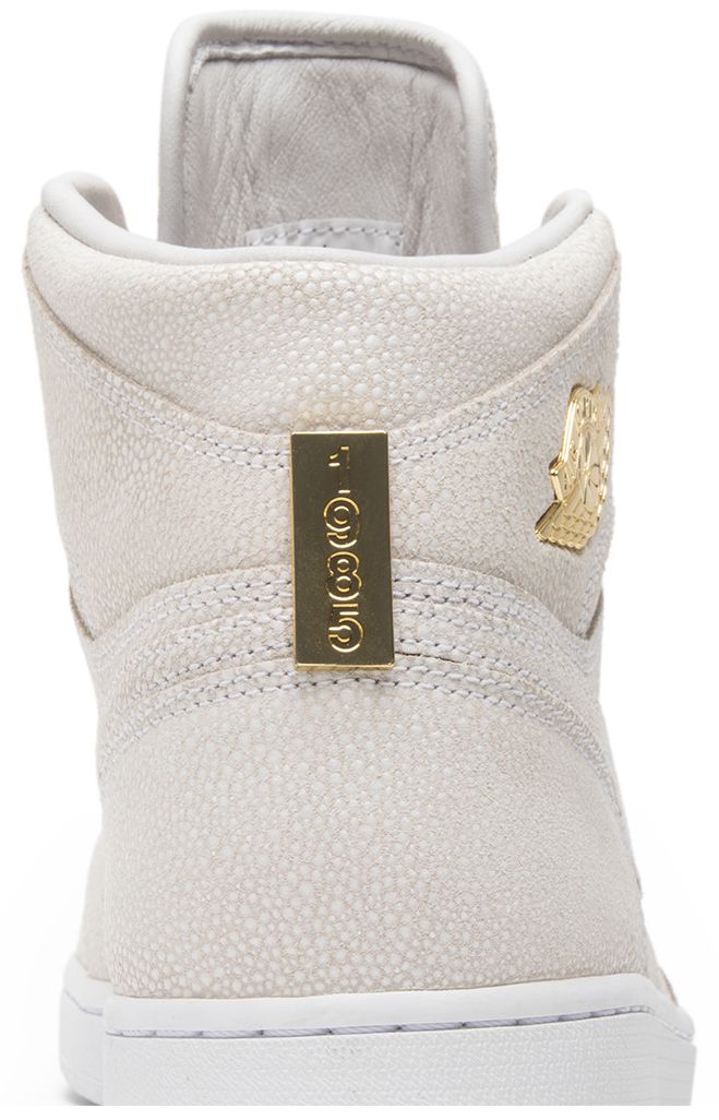 Air Jordan 1 Retro High OG Pinnacle