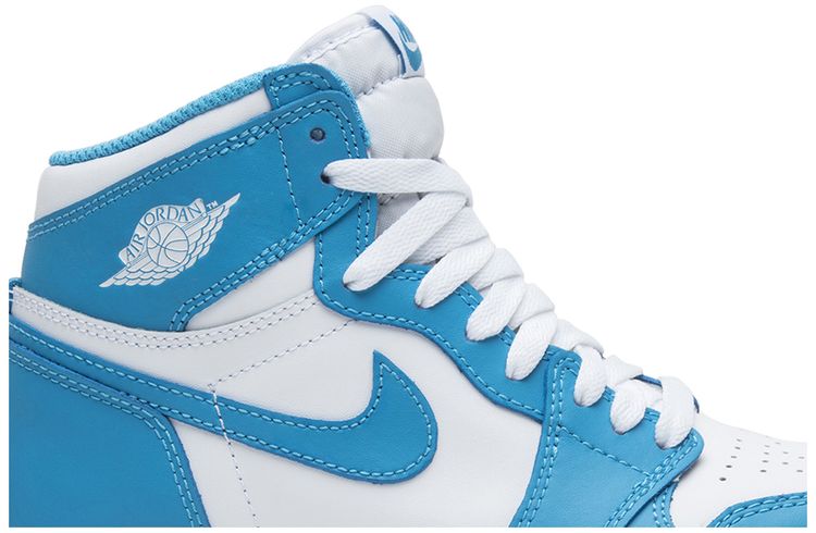Air Jordan 1 Retro High OG BG UNC