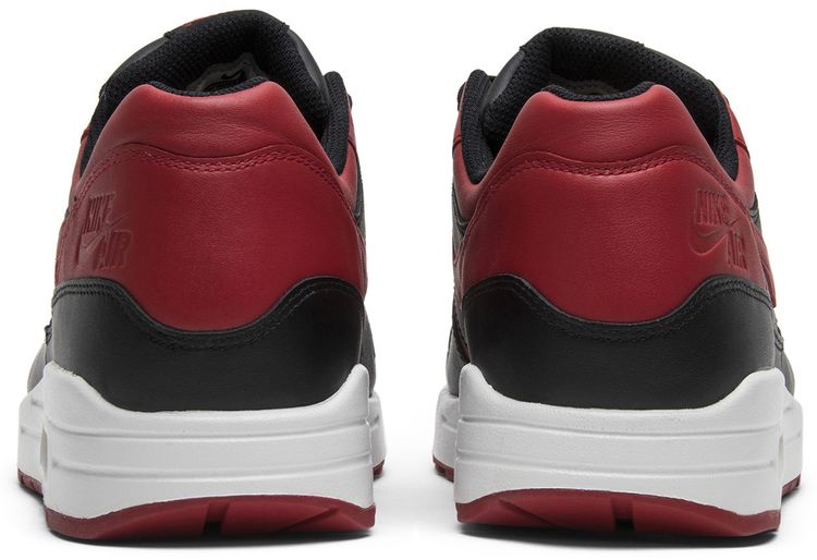 Nike Air Max 1 Premium Bred