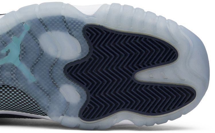 Air Jordan 11 Retro Low GS Blue Moon