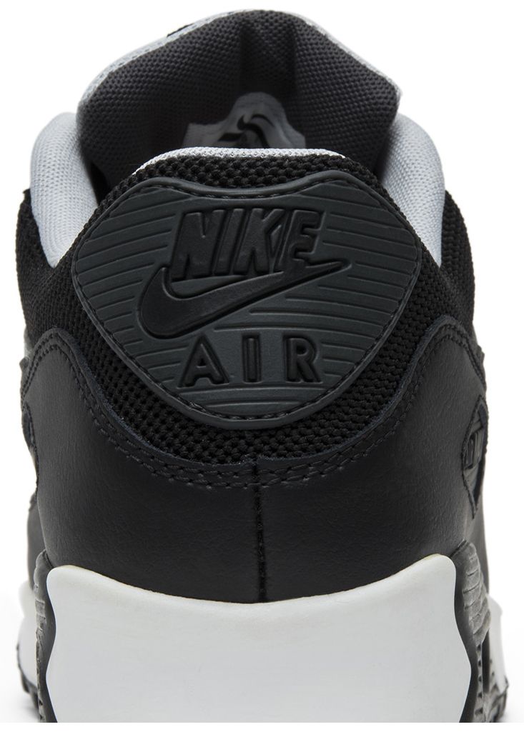 Nike Air Max 90 Essential Wolf Grey