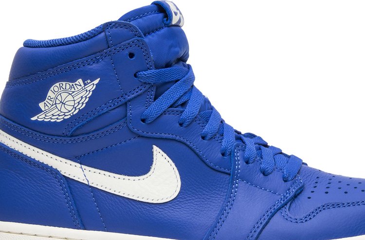 Air Jordan 1 Retro High OG Hyper Royal