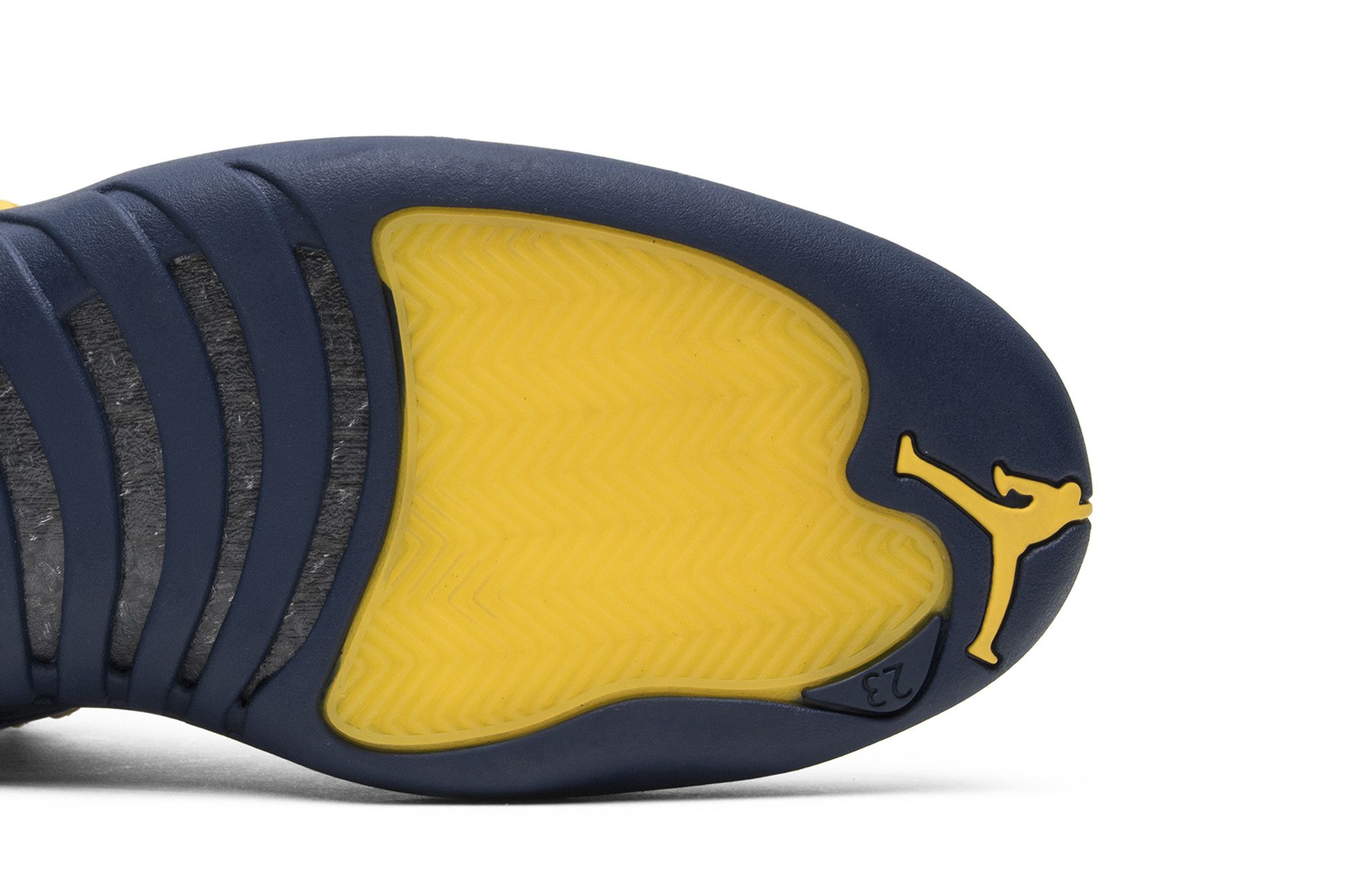 Jordan 12 michigan shop