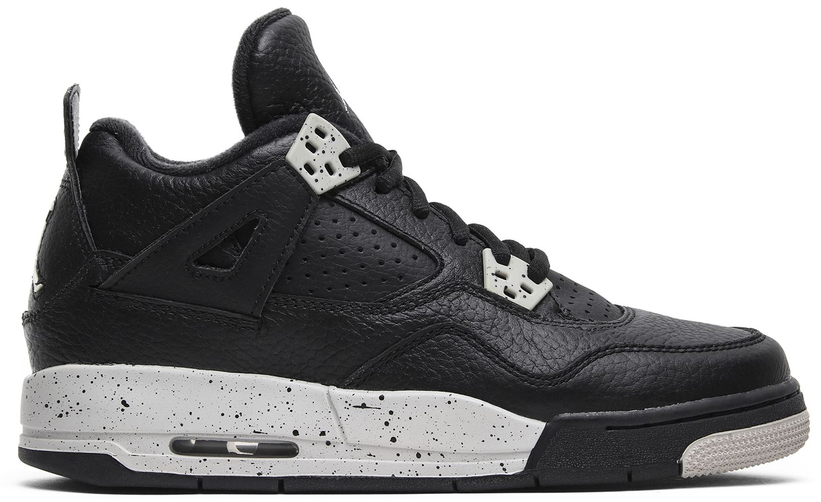 jordan retro 4 oreo footlocker