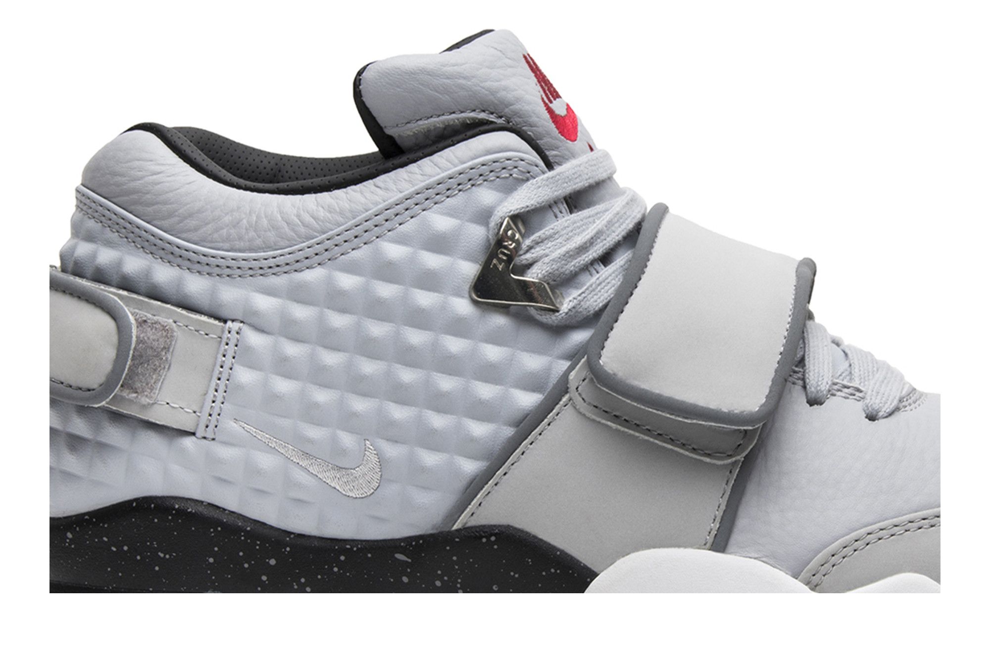 victor cruz trainer