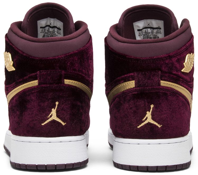 Air Jordan 1 Heiress GG Velvet