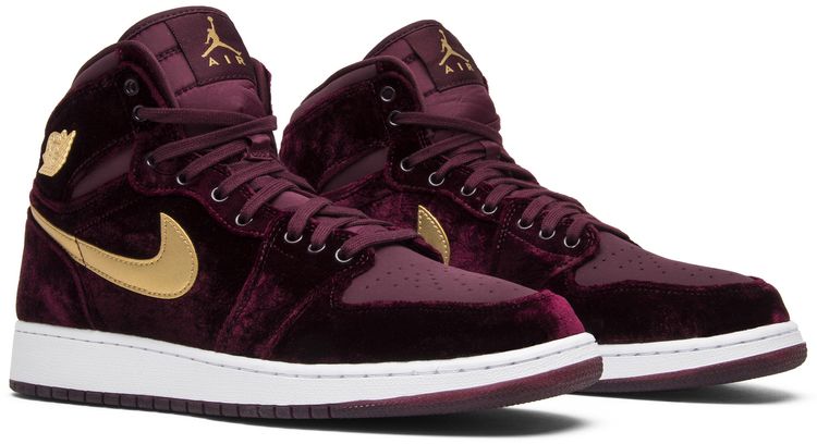 Air Jordan 1 Heiress GG Velvet