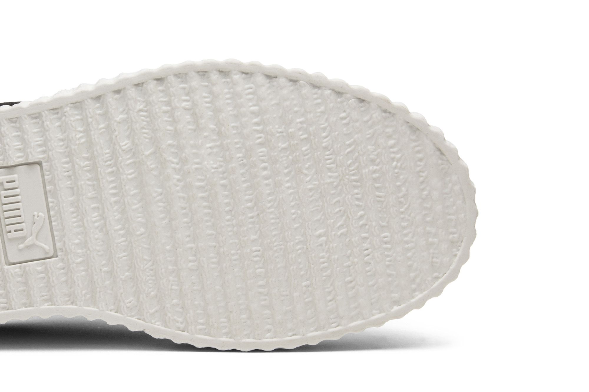 Fenty puma creepers white top