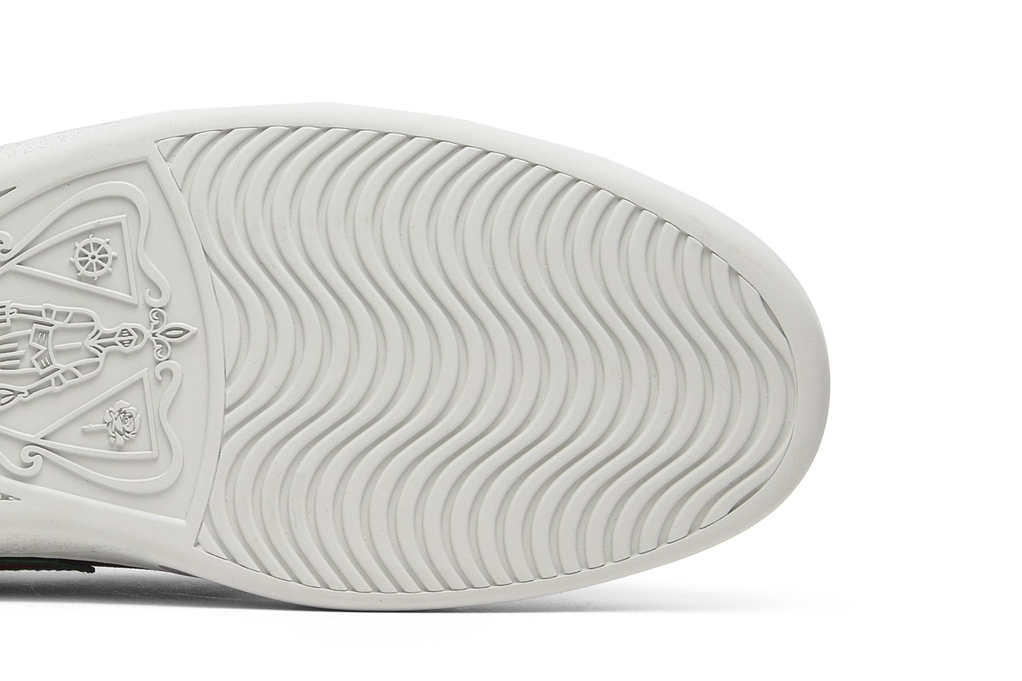 Gucci silver dragon sneakers on sale