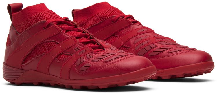 David Beckham x adidas Accelerator TF