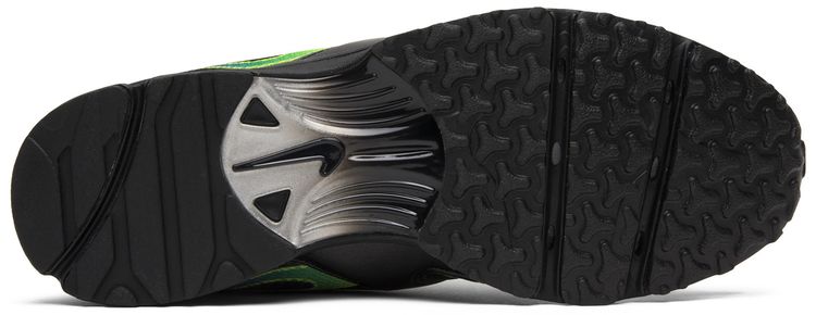 Supreme x Nike Zoom Streak Spectrum Plus Black